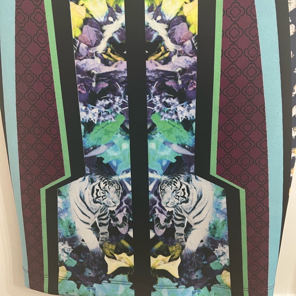Clover canyon graphic flowers neoprene bodycon dress size small - Picture 8 of 13
